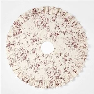 Ruffle Botanical Christmas Tree Skirt‎ Cream – Threshold Studio McGee, Target